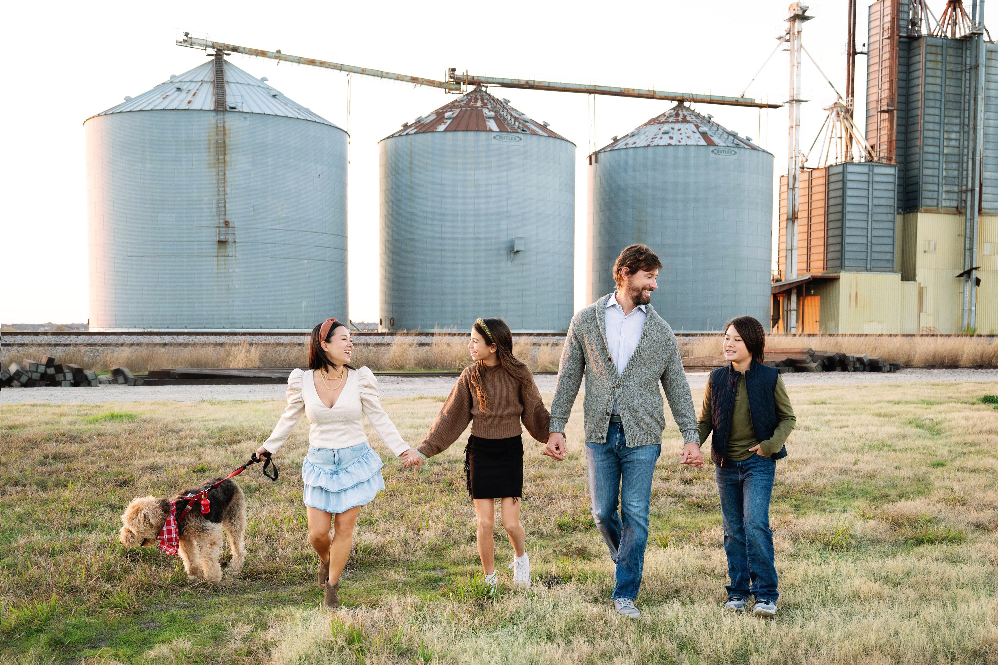 family photos at the prosper tx silos